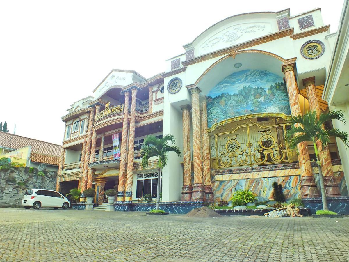 Delaga Biru Convention Hotel Bogor Exterior photo