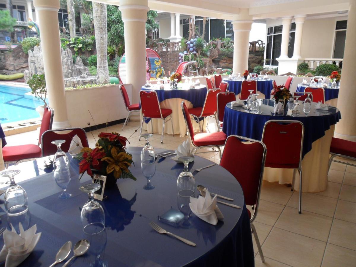 Delaga Biru Convention Hotel Bogor Exterior photo